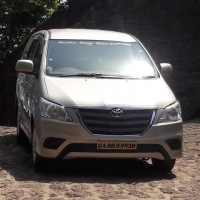 Goa-taxi-Innova