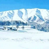 aparwat summit gulmarg