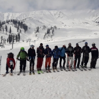 group photo gulmarg