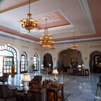 taj palace jaipur lobby