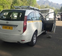 kashmir transport vehicle